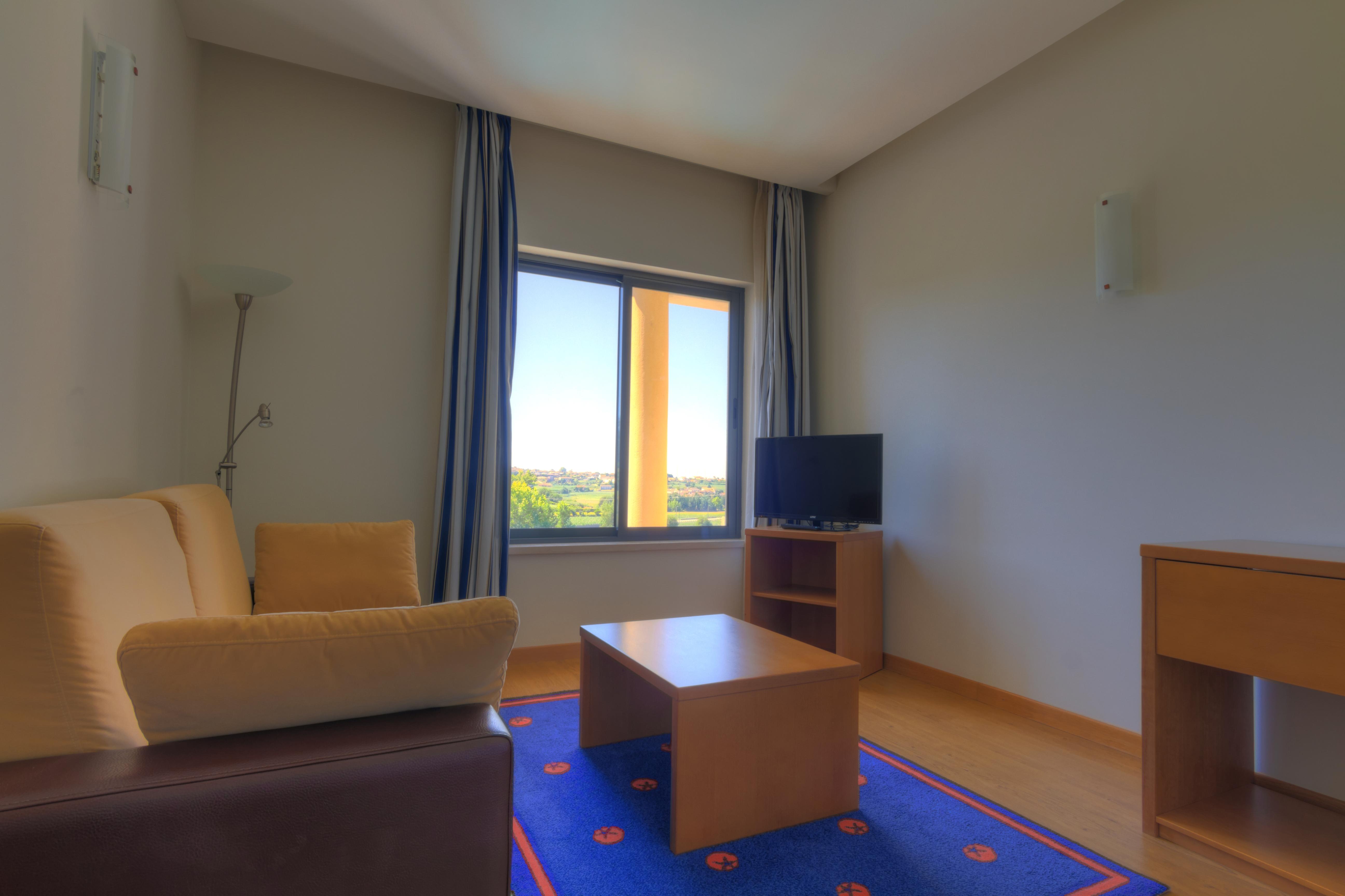 Lam Hotel Estarreja Eksteriør billede