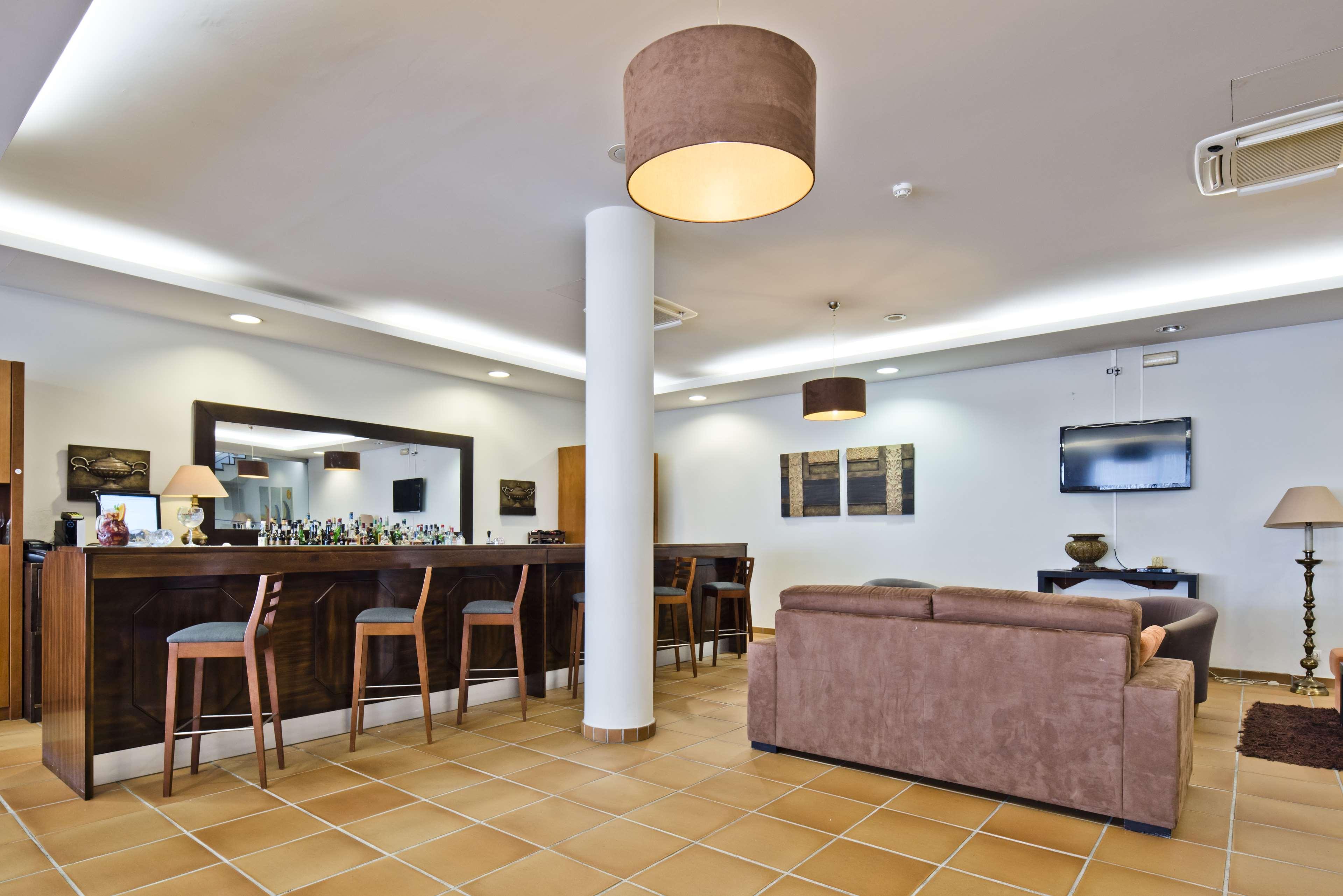 Lam Hotel Estarreja Eksteriør billede