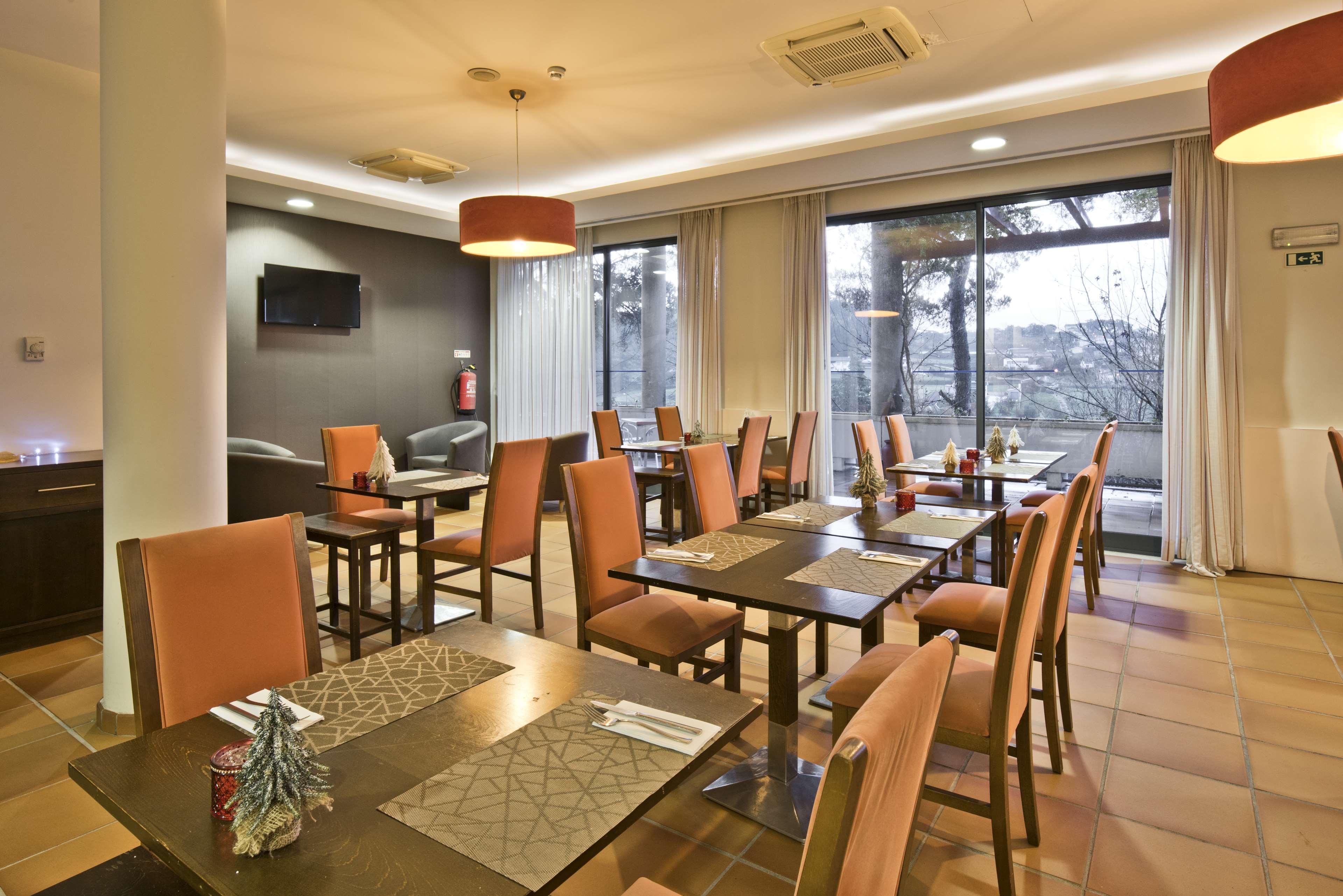 Lam Hotel Estarreja Eksteriør billede