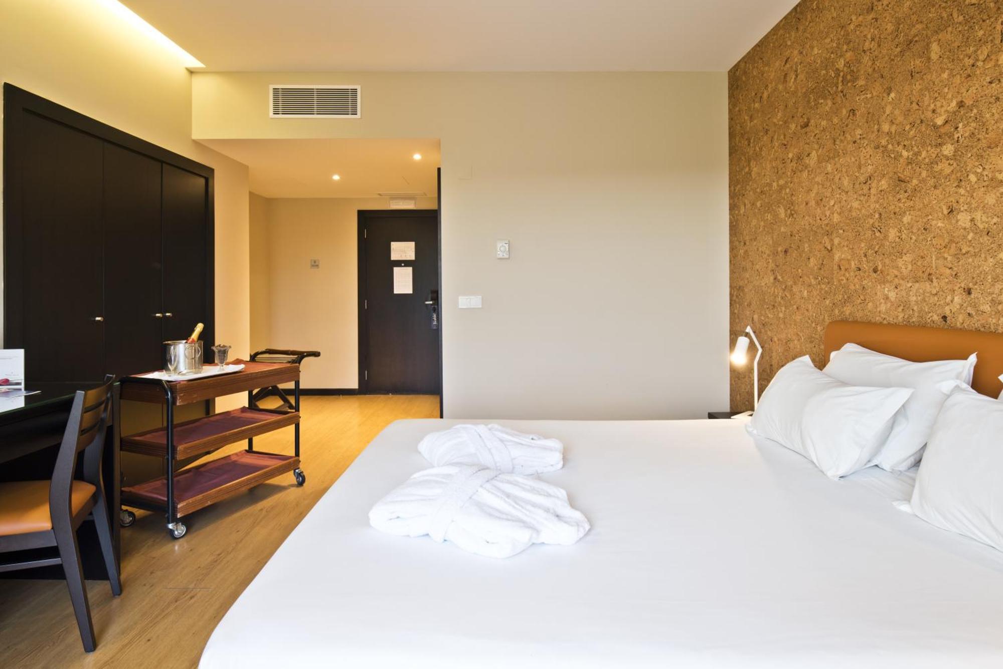 Lam Hotel Estarreja Eksteriør billede
